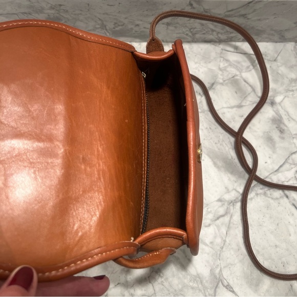 Coach Vintage Small Saddle Bag | Circa 1990 | Saddle Brown - Picture 10 of 12